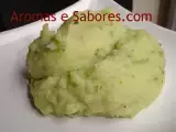 Receita Purê de batatas com manjericão
