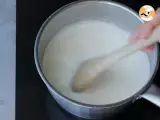 Creme anglaise, vanilla custard - Video recipe ! - Preparation step 4