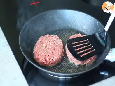 Como cozinhar hambúrguer de carne moída?