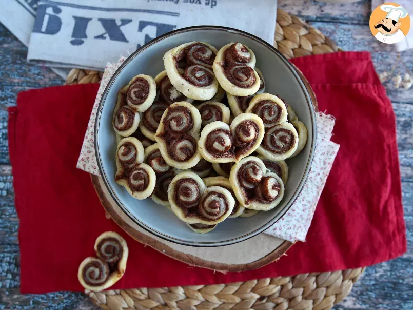 Easy flaky Nutella hearts for Valentine's day - Video recipe! - photo 2