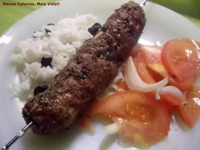 Kebabs de Vaca à moda grega ? Dia Castanho