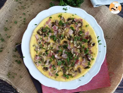 Omelete de cogumelo, fiambre e salsa - foto 3