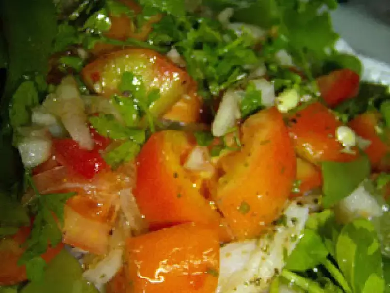 Salada de bacalhau com mistura de alfaces e vinagre balsâmico - foto 2
