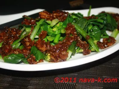 Stir Fried Kai-Lan (Chinese Broccoli) In Oyster Sauce