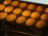 Madeleines with Chocolate - Video Recipe ! - Preparation step 7