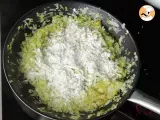 Leek tart - Video recipe ! - Preparation step 2