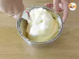 Lemon sponge cake - Video recipe ! - Preparation step 4