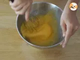 Flan with caramel - Video recipe ! - Preparation step 2