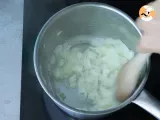 Pumpkin velvet soup - Video recipe ! - Preparation step 1