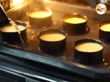 Condensed milk flan - Video recipe! - Preparation step 4