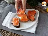 Toasts with smoked salmon and goatcheese - Preparation step 6