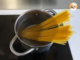 “Spaghetti alla puttanesca” your new favorite pasta dish! - Preparation step 3