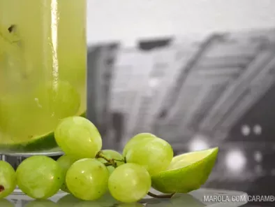 Caipirinha de Uva com Limão