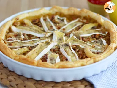 Camembert and apples tart - Video recipe !