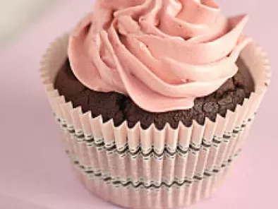 Donna Hay Double Chocolate Cupcake