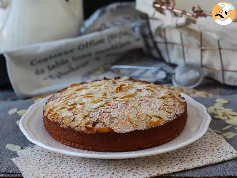 French Amandier cake, the super soft almond cake - photo 2