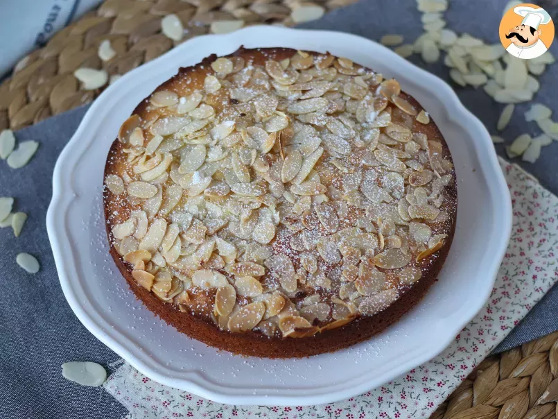 French Amandier cake, the super soft almond cake - photo 4