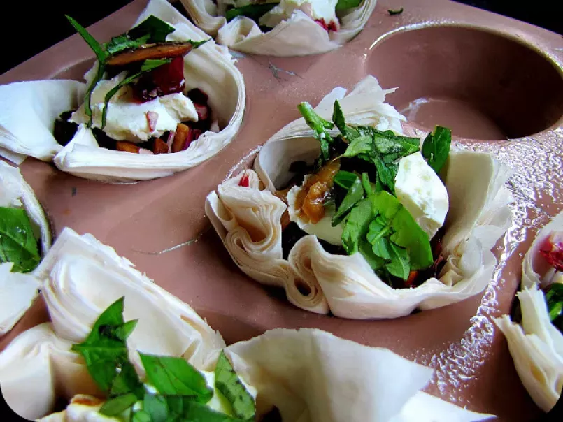 Goat Cheese and Mushrooms in Phyllo Cups - photo 2