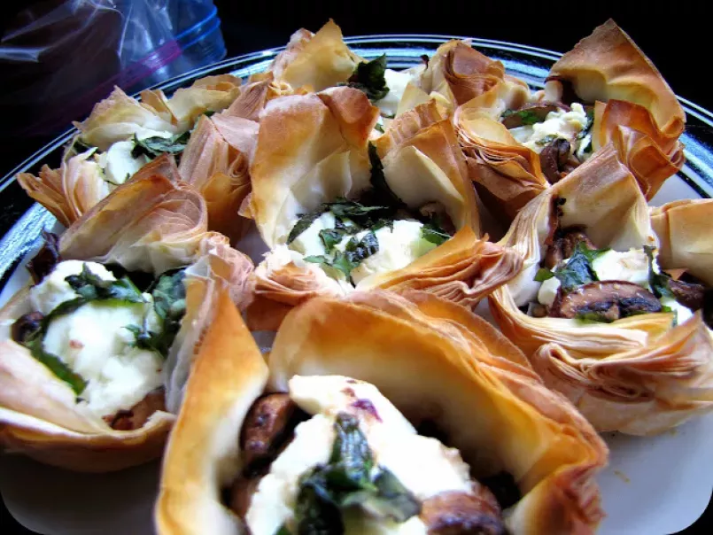 Goat Cheese and Mushrooms in Phyllo Cups - photo 3