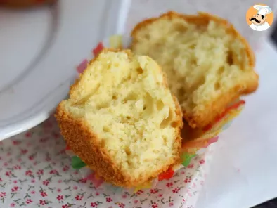 Magdalenas, Spanish muffins - Video recipe! - photo 3