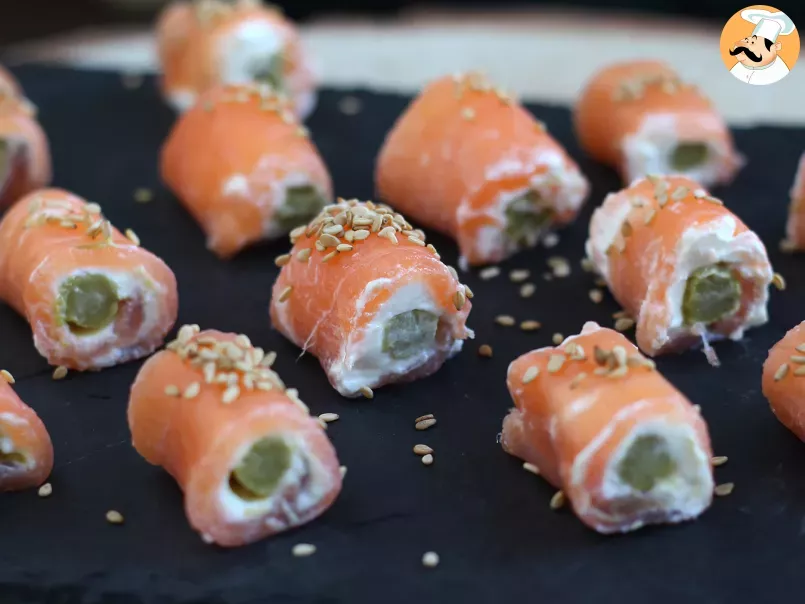 Salmon rolls with goat cheese - Video recipe !