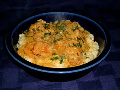 Southern Comfort: Creamy Cheddar Grits with Shrimp... - photo 3